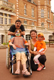 Famille a Nouan Parents avec 2 enfants